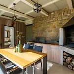 Vila Casa Mille Olivi - Peaceful View House, Private 50m2 Pool, Near Motovun Buzet