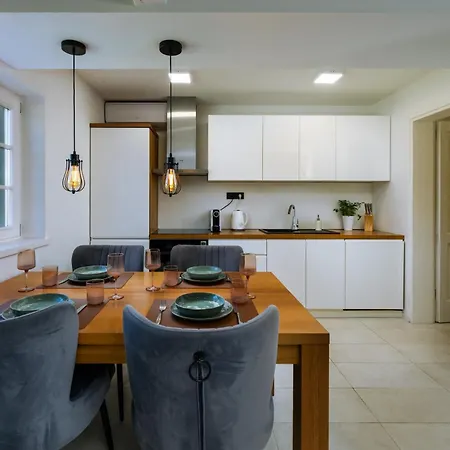 Casa Mille Olivi - Peaceful View House, Private 50m2 Pool, Near Motovun Vila Buzet