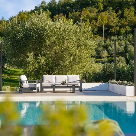 Casa Mille Olivi - Peaceful View House, Private 50m2 Pool, Near Motovun 布泽特